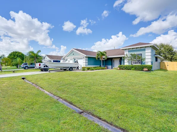 691 SW McCracken Avenue, Port St Lucie, FL 34953