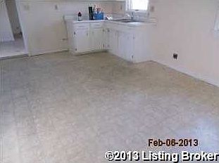 5th image of 799 Meadowbrook Dr