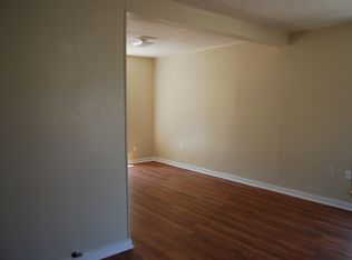 1640 N 16th St, Waco, TX 76707