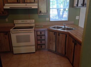 667 Honeyfarm Ln, Auburndale, FL 33823