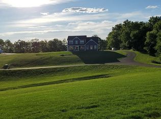 829 W King St, Waynesboro, PA 17268