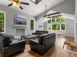 3440 Cliffwood Rd, Lake Ariel, PA 18436