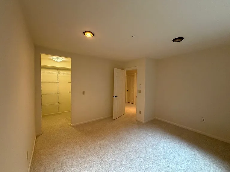 8112 53rd Ave W #611 — Photo 31