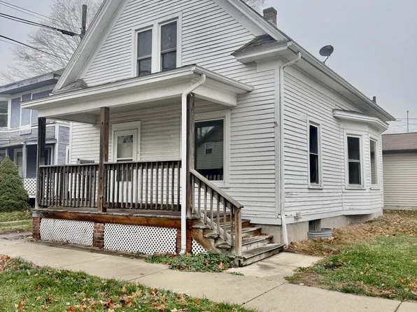 809 Chicago St, La Porte, IN 46350