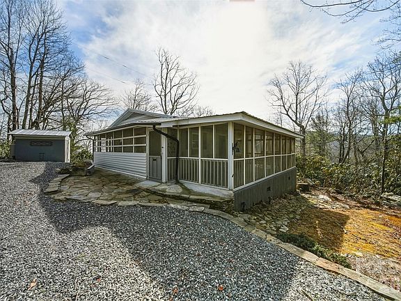 4th image of 7218 Martin Rd