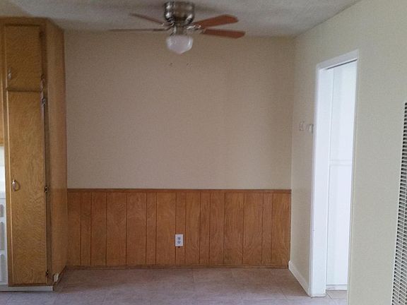 5th image of 4665 Cherokee Ave APT 1