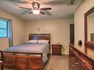 2308 Davis St, Taylor, TX 76574