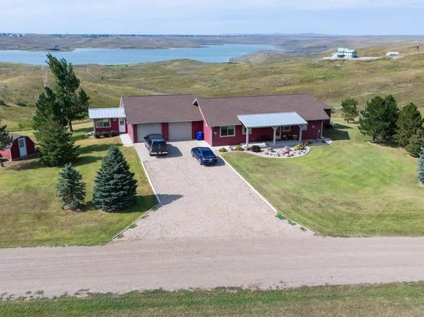 317 Fort Sully Trl, Pierre, SD 57501