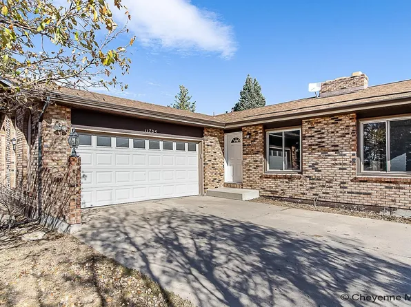 11705 White Eagle Rd, Cheyenne, WY 82009