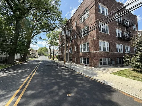 45-47 Cedar Ave #11 Photo 1