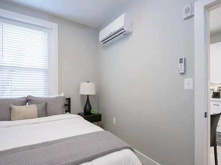 2110 R St NW #201 — Photo 6