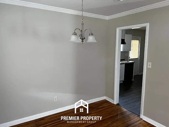 3218 Joslin St SW — Photo 5