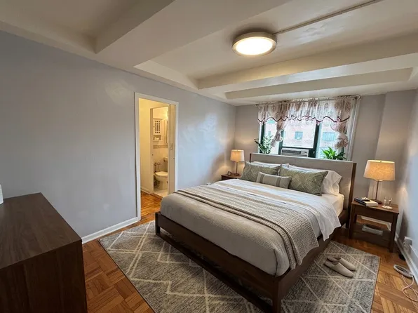 (undisclosed Address), Bronx, NY 10462