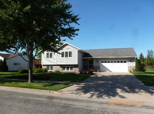 1107 Western Ave, Holmen, WI 54636