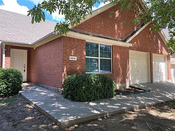 2nd image of 5812 Greenmeadow Dr