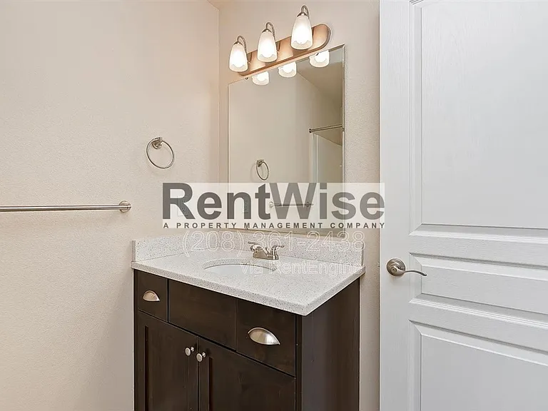 8732 W Pine Valley Ln — Photo 30