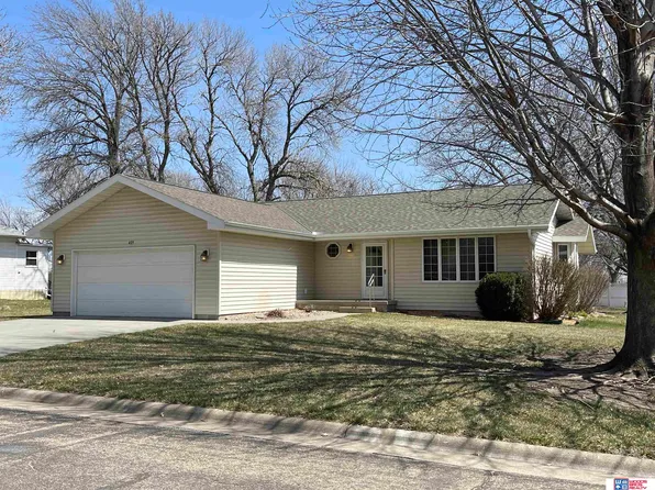 409 Home St, Stromsburg, NE 68666