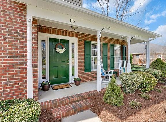 2nd image of 110 Bald Cypress Ln