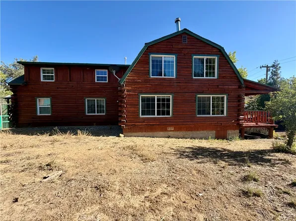 1004 Eagle Ln, Frazier Park, CA 93225