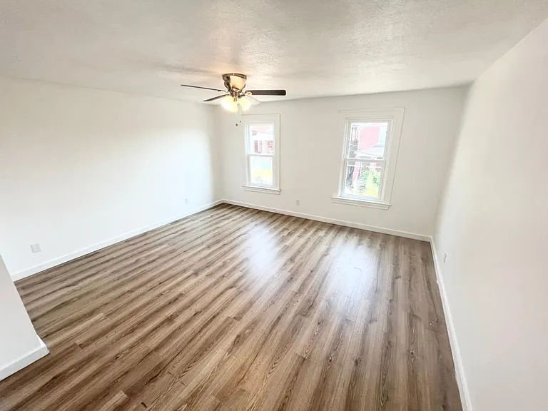 76 Frazier Ave — Photo 11