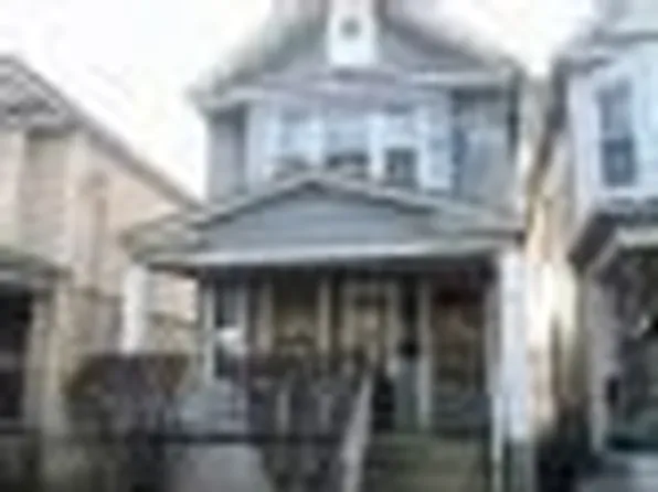 8744 110th St, Richmond Hill, NY 11418