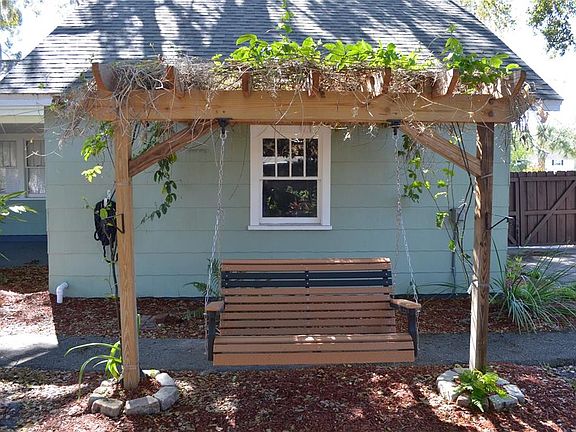 3rd image of 5731 Michigan Ave