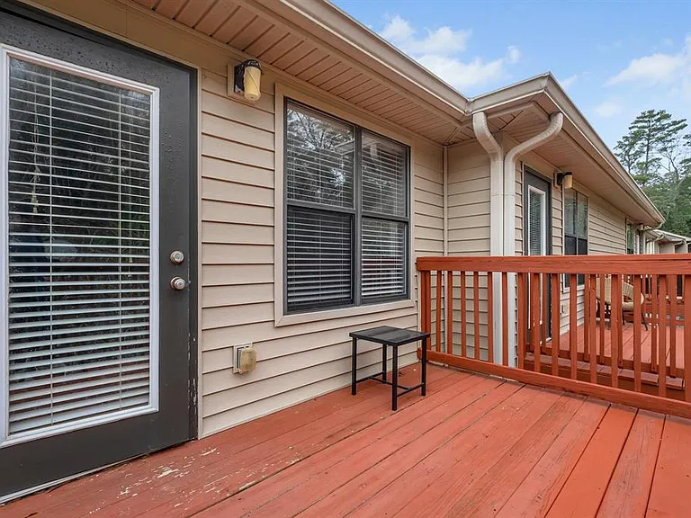 2322 Timber Oaks Ln — Photo 23