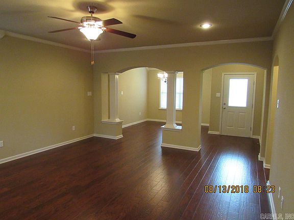 2nd image of 2755 Gladstone Dr