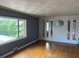 706 1/2 Harrison St, Princeton, WV 24740