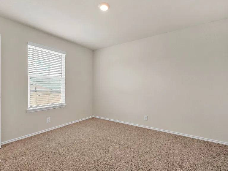 10404 Howgate — Photo 20
