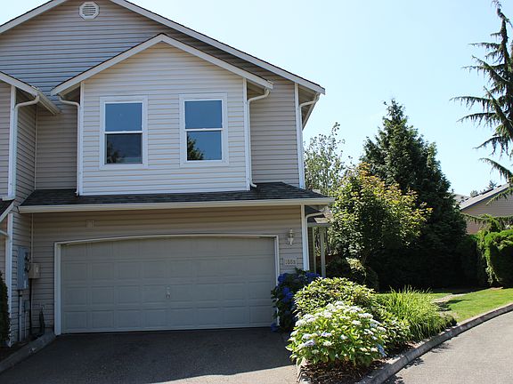2nd image of 108 96th Ave SE #B