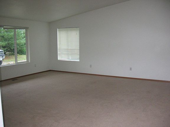 Spacious living room with vaulted ceilings