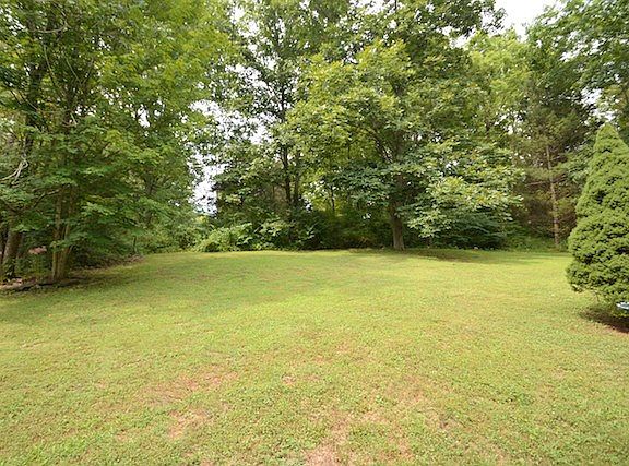 5th image of 16388 Lebanon Crittenden Rd
