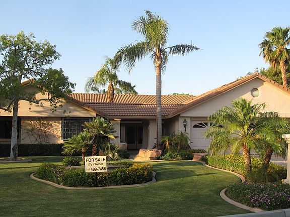 2nd image of 75618 McLachlin Cir