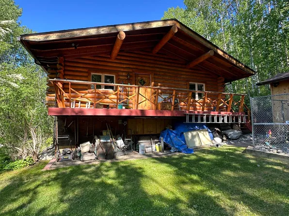 759 Cranberry Ridge Dr, Fairbanks, AK 99712