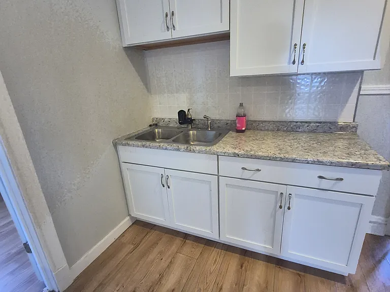 2237 S Drake Ave #2 — Photo 6