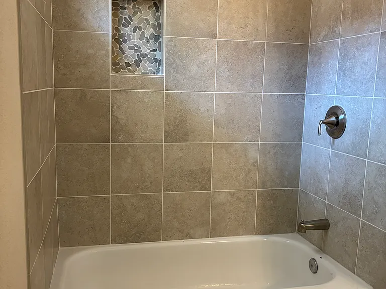 30 E Cherry Creek Rd — Photo 12
