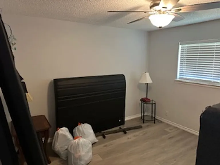 3005 Phillip Pl — Photo 12
