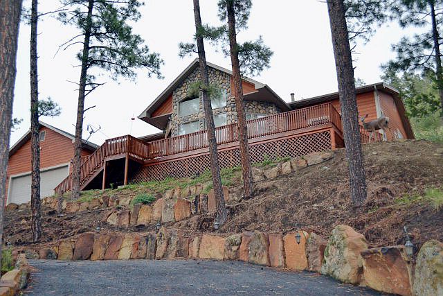 1st image of 122 Woodpine Ct