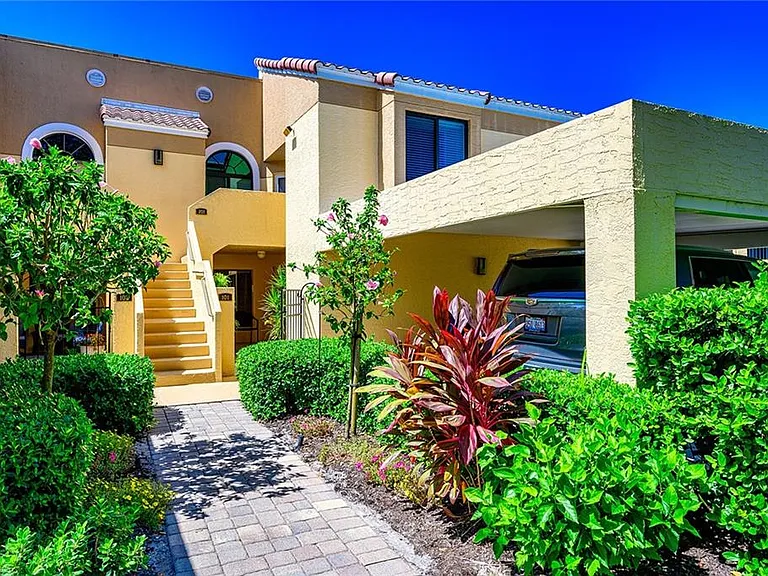 583 Beachwalk Cir #101 — Photo 6