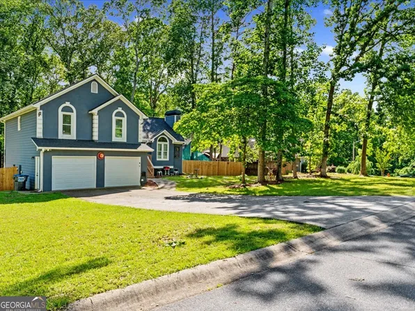 2723 Horseshoe Creek Dr SW, Marietta, GA 30064