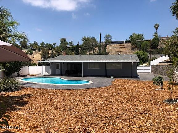 3rd image of 23317 Balmoral Ln