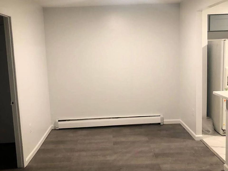 1st image of 14206 Pershing Cres
