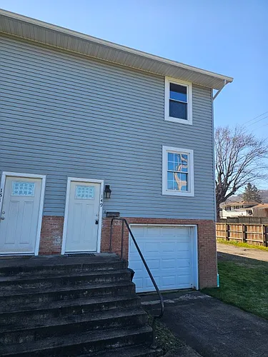 149 Elm St Photo 1