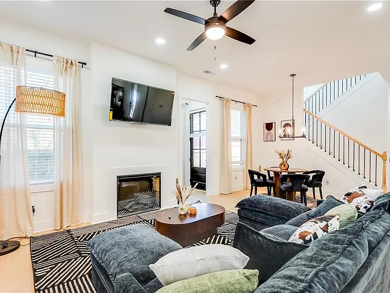 1239 Plaza Ave SW #B — Photo 5