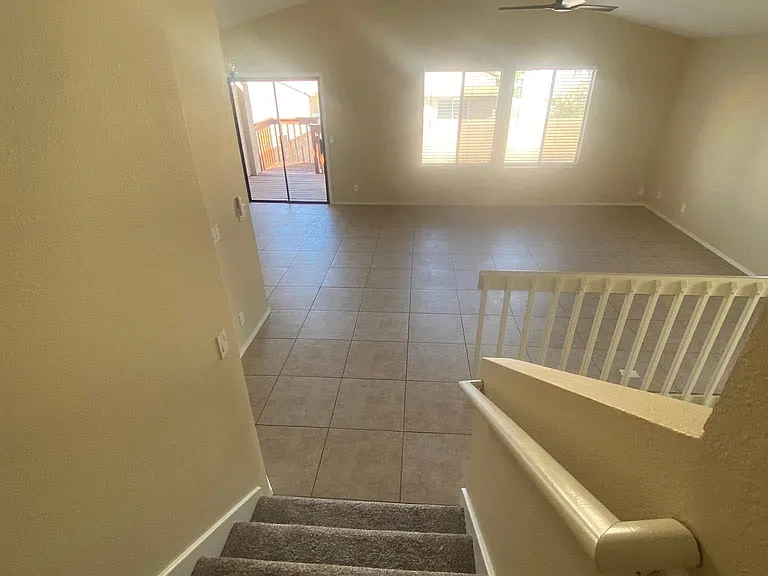 4158 E Tanglewood Dr — Photo 6