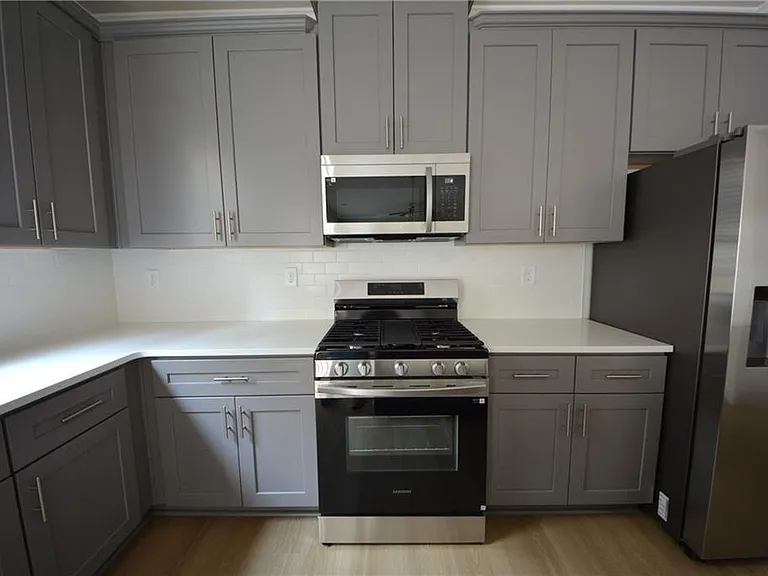 547 Hellen Valley Dr — Photo 28