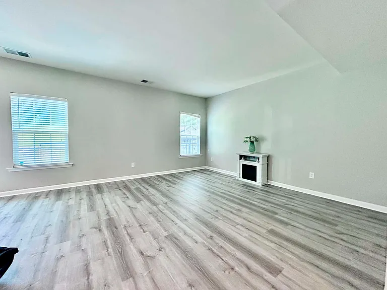 5453 Brandon Bluff Way — Photo 10