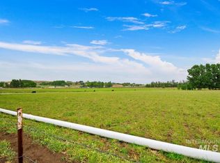 Graphic Ln, Wilder, ID 83676