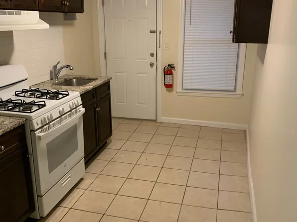 83 Market St, Paterson, NJ